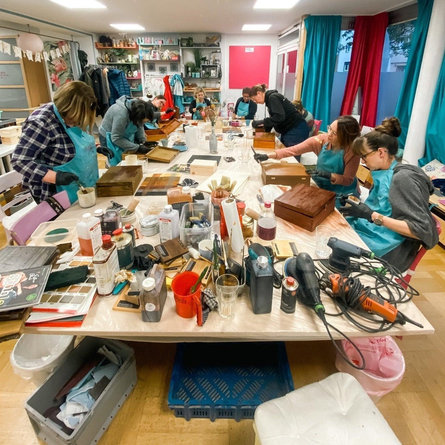 So., 27. April: Möbelaufarbeitung - Grundlagen-Workshop - 10-17 Uhr - Düsseldorf - Werkstattfürschönes