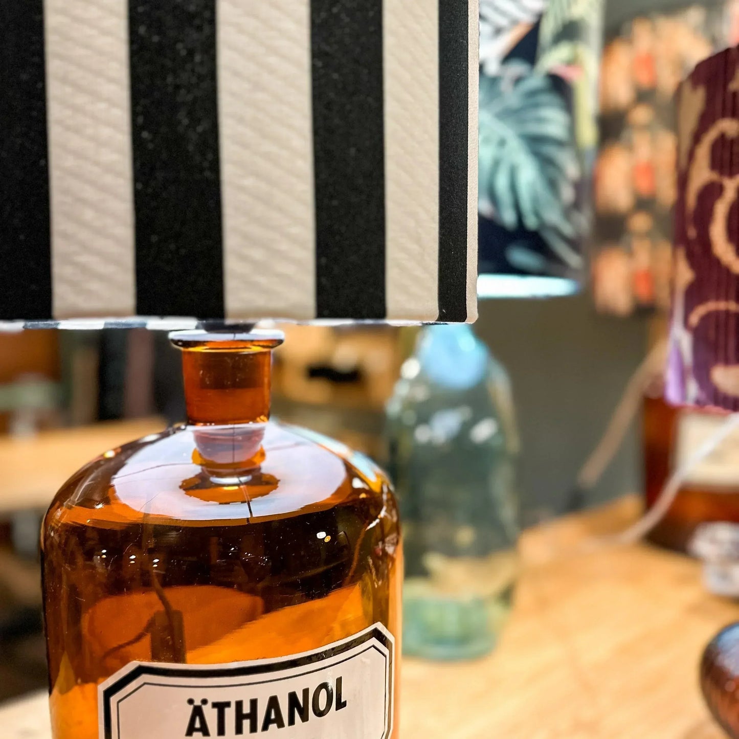 Fr., 25. April: Lampenschirme anfertigen & Tischleuchten kreieren - 19-21:30 Uhr - Düsseldorf - Werkstattfürschönes