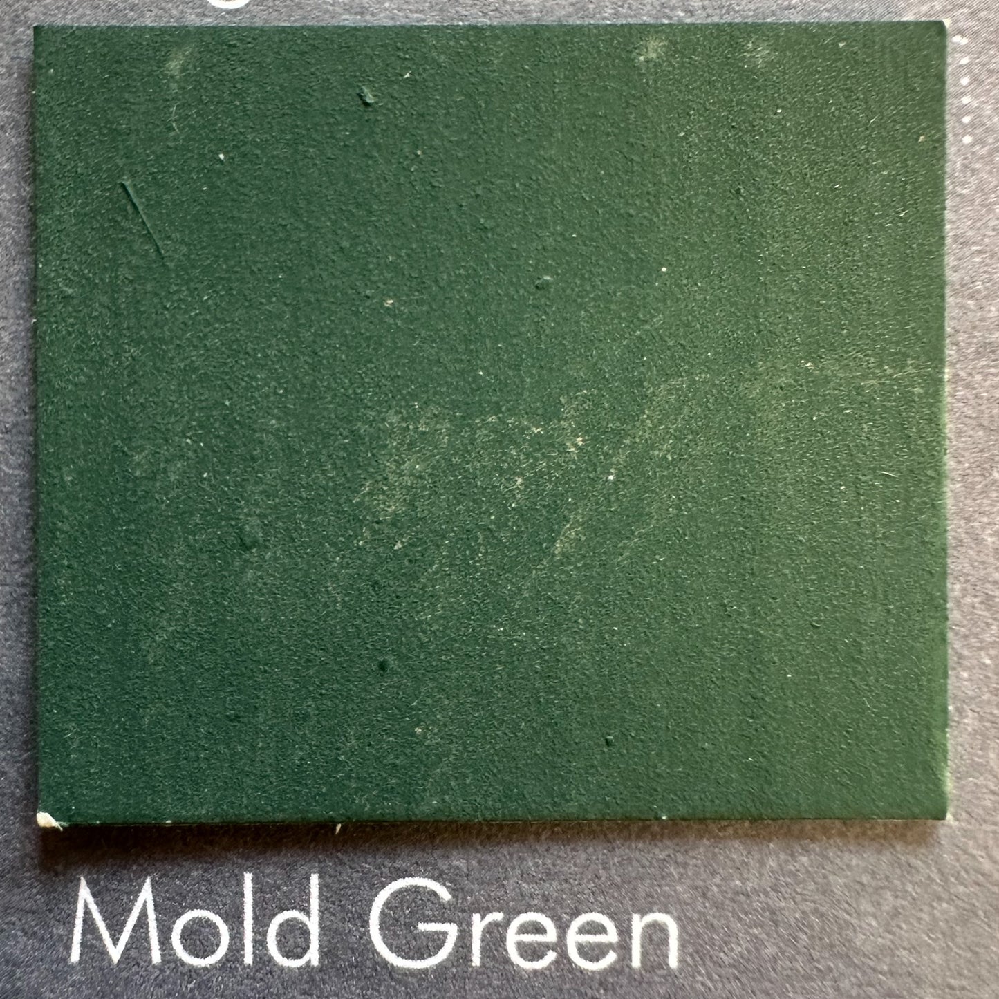 Mold Green – Moosiges Dunkelgrün