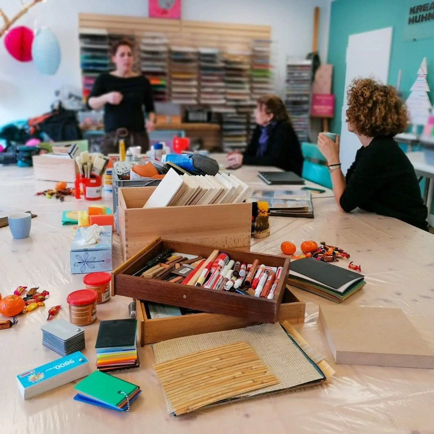 So., 27. April: Möbelaufarbeitung - Grundlagen-Workshop - 10-17 Uhr - Düsseldorf - Werkstattfürschönes