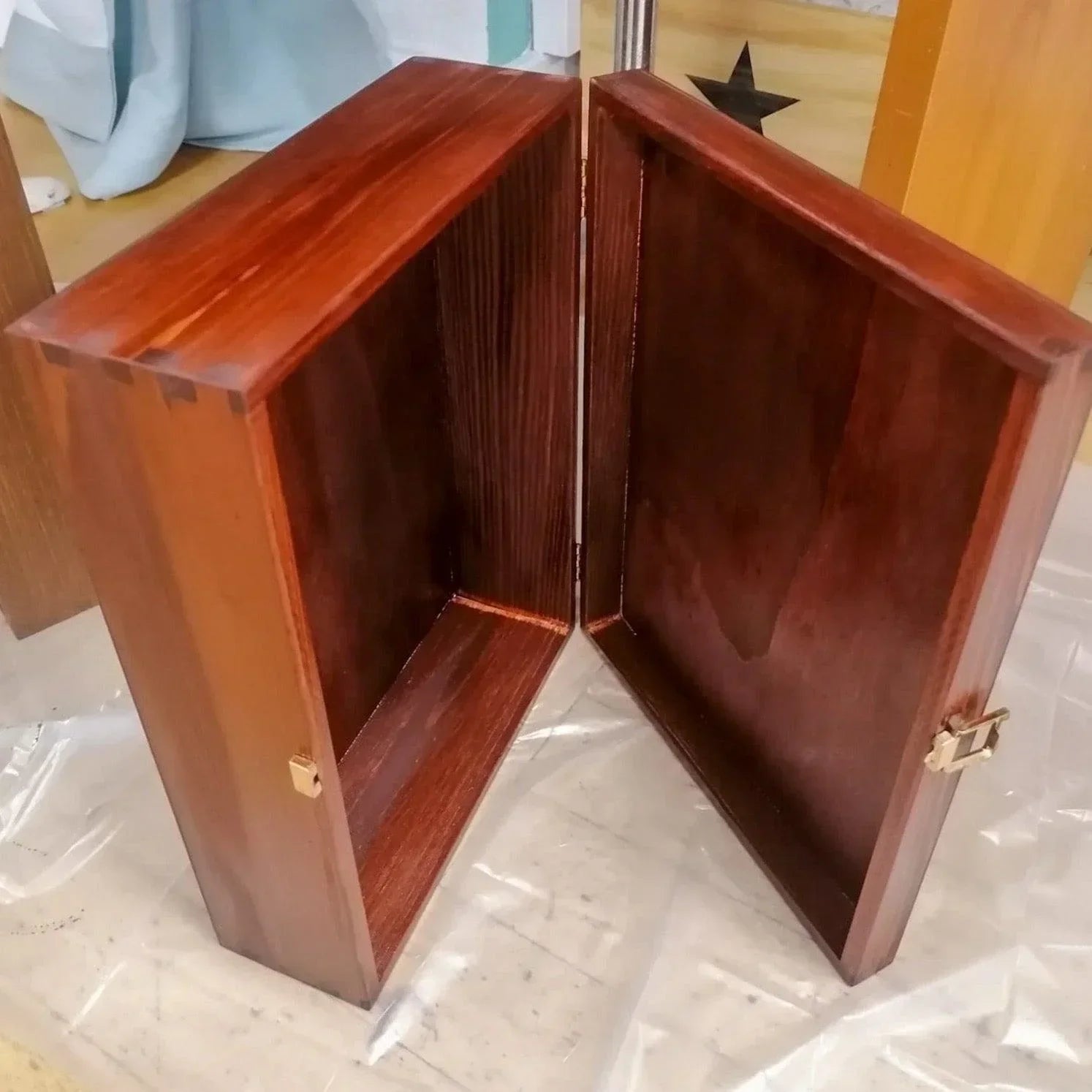 So., 27. April: Möbelaufarbeitung - Grundlagen-Workshop - 10-17 Uhr - Düsseldorf - Werkstattfürschönes