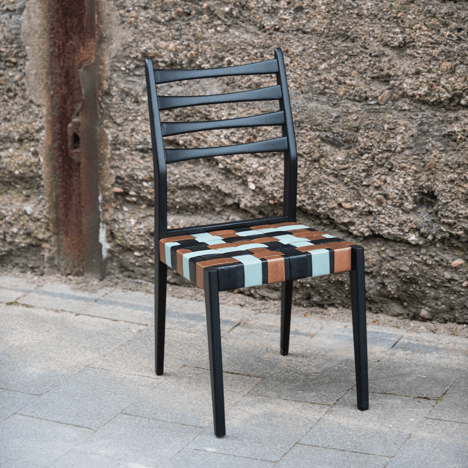 Dining Chair mit Lederstreifen - Werkstattfürschönes