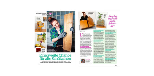 Frau restauriert Möbel in Werkstatt, Upcycling von Holzmöbeln, Werkstattfürschönes Düsseldorf