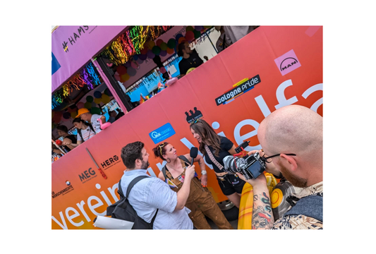 07/24 Mit "Buntes Handwerk" beim CSD Köln