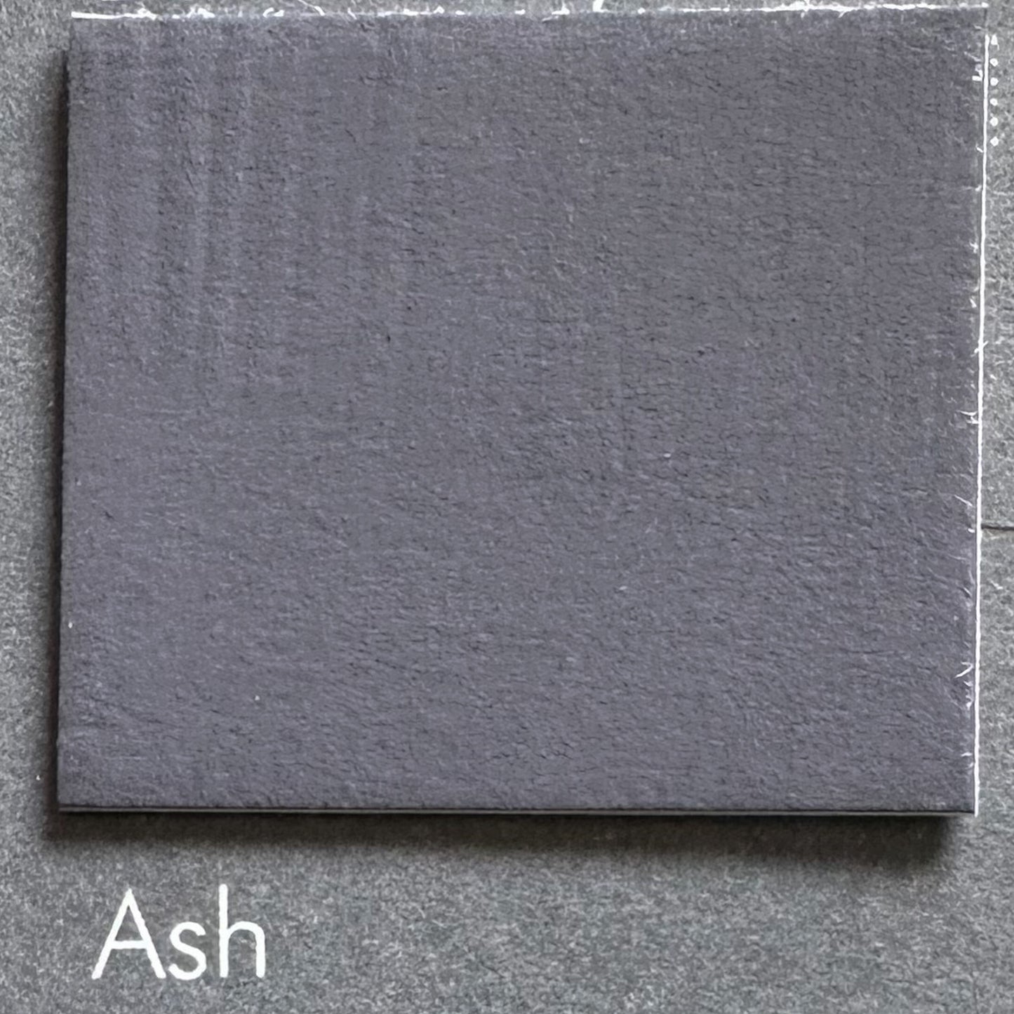 Ash – Blaugraue Dämmerung