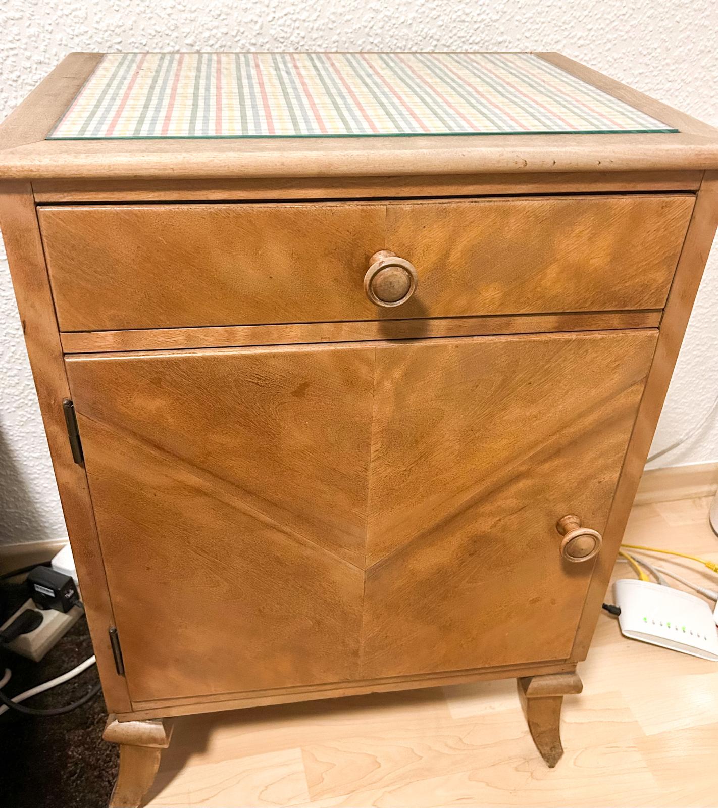 MorgenWerkstatt - 2 Vormittage - eigenes kleines Möbelstück aufarbeiten - Düsseldorf