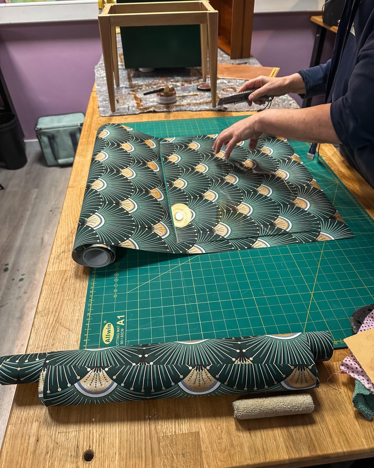 MorgenWerkstatt - 2 Vormittage - eigenes kleines Möbelstück aufarbeiten - Düsseldorf