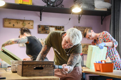 MorgenWerkstatt - 2 Vormittage - Möbelaufarbeitung - Düsseldorf