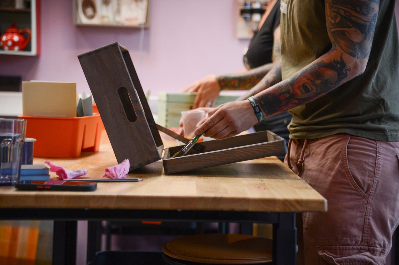 MorgenWerkstatt - 2 Vormittage - Möbelaufarbeitung - Düsseldorf