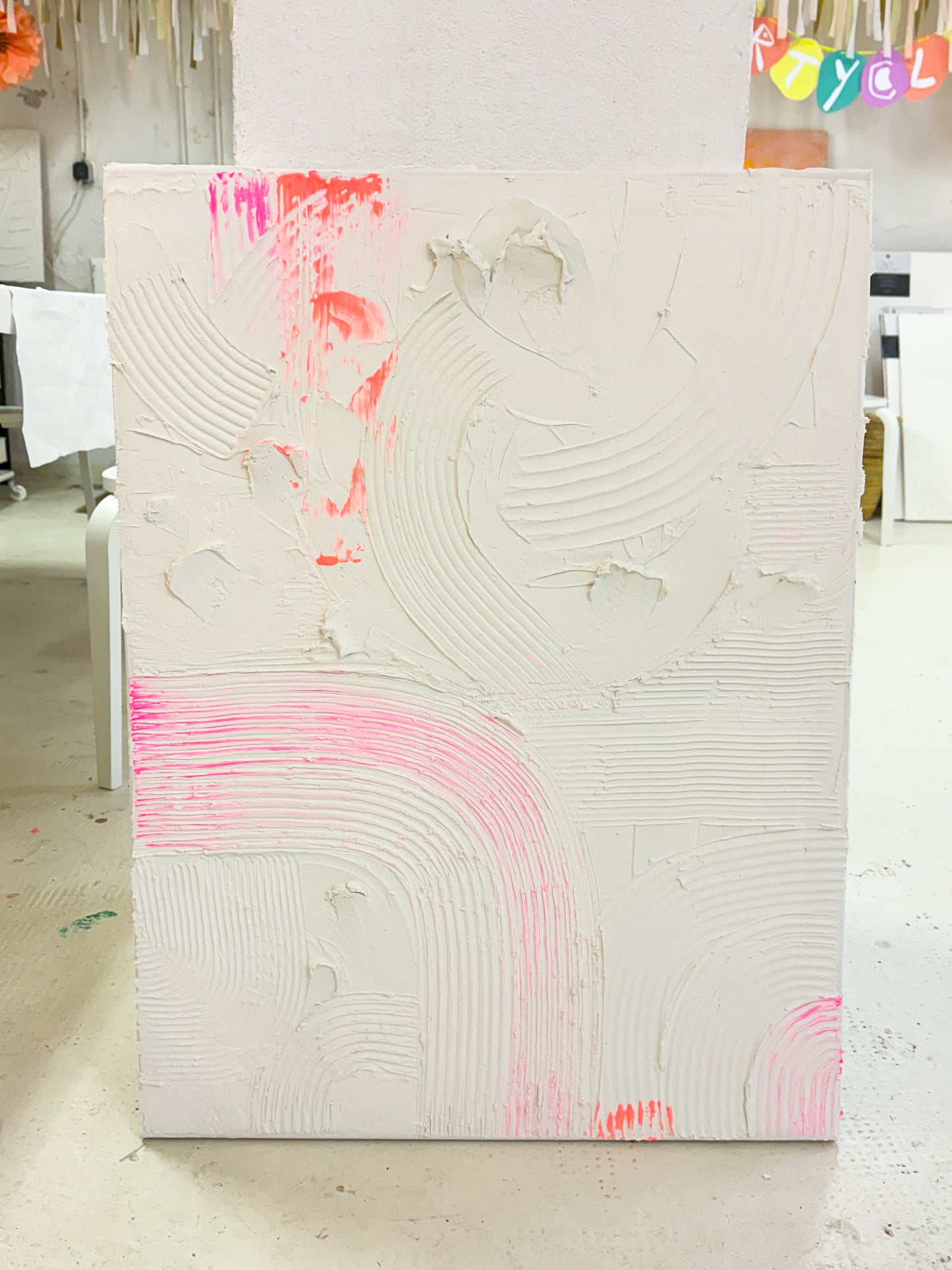 ARTY RELIEFBILDER am 25.02.2026 mit Vanessa