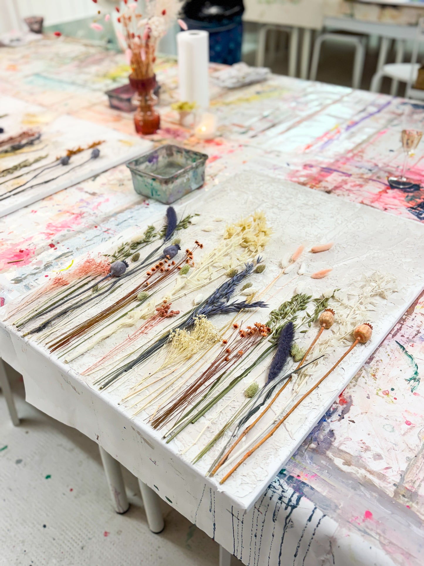 ARTY RELIEFBILDER am 25.02.2026 mit Vanessa