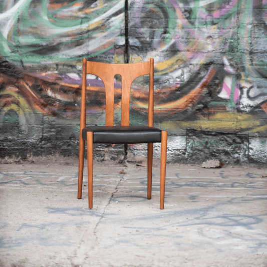 Däne mit Upcyclingleder - Werkstattfürschönes